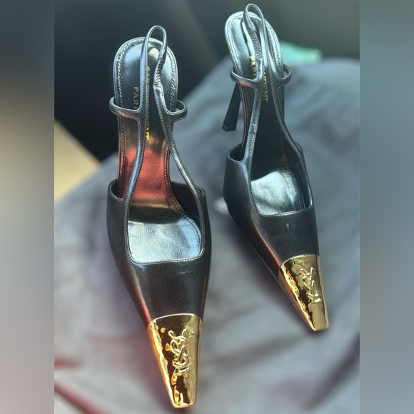 Saint Laurent Jeanne Slingback Pumps in smooth leather - black/ gold 36,5 - Picture 2 of 7